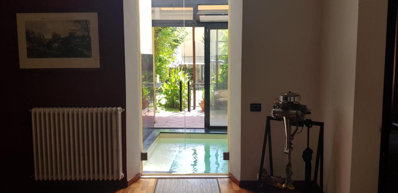 比萨La Casa Con Piscina Riscaldata Interna Anna Luxury Garden公寓 外观 照片