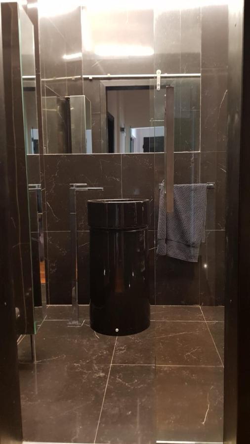 比萨La Casa Con Piscina Riscaldata Interna Anna Luxury Garden公寓 外观 照片